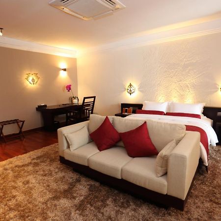 Arunreas Hotel Phnom Penh Zimmer foto