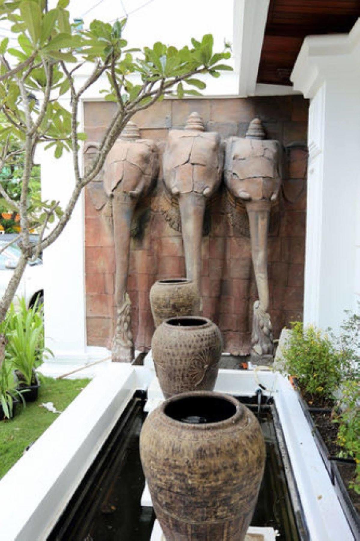 Arunreas Hotel Phnom Penh Exterior foto