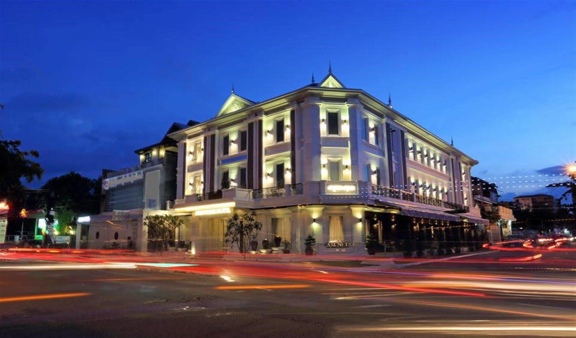 Arunreas Hotel Phnom Penh Exterior foto